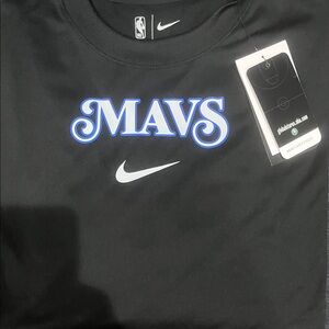 Nike Black MAVS Graphic Tee
